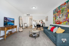 Stylish Studio with Waterfront Views in Barangaroo, Sydney
